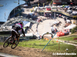 There is just one direction: Downhill to the wc-stadion Planai | © Roland Haschka
