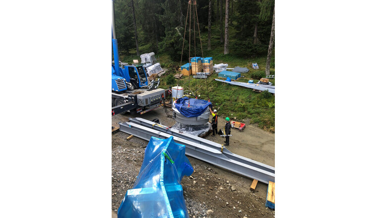 Vorbereitungen für die Montage des Seilbahn-Motors | © Planai