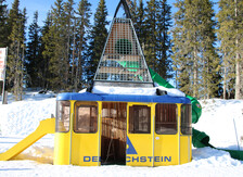 Erkunde die Dachsteingondel im Hopsi-Winterkinderland.  | © Planai-Bahnen