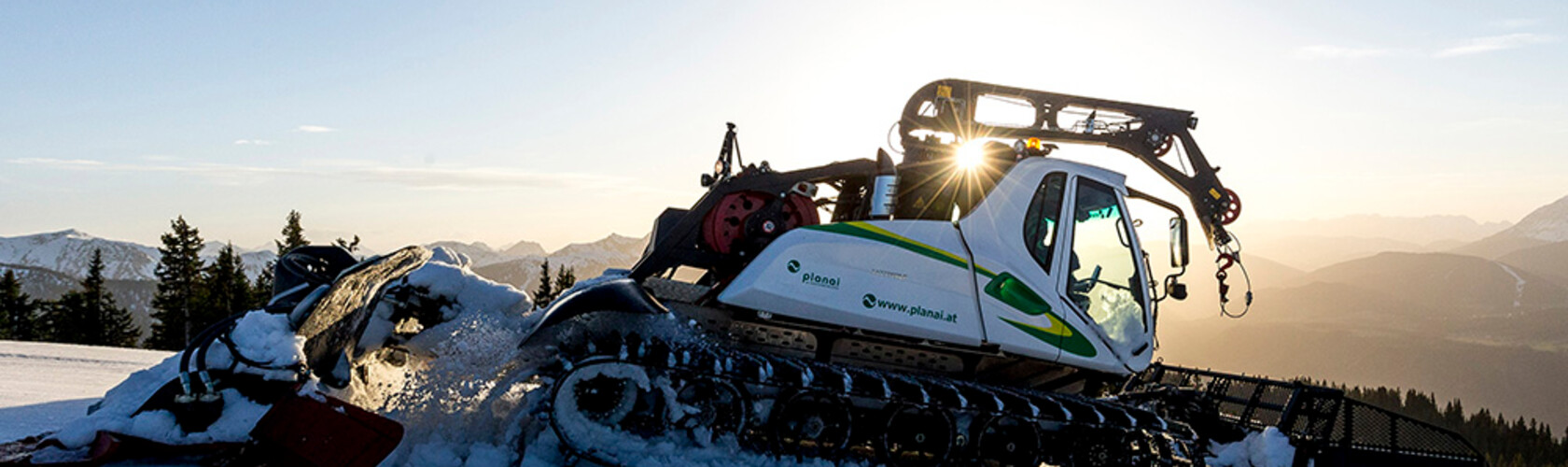 Perfect slope preparation for your dream skiing day! | © Tom Lamm