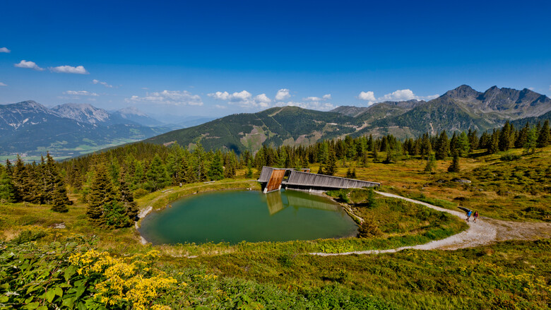 Genieß die Ruhe & die Natur beim Ort der Besinnung auf der Planai! | © Tom Lamm
