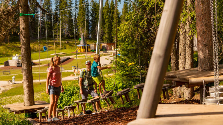 Kinder-Kletterparadies Almmotorik im Hopsiland | © Christine Höflehner