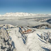 Das herrliche Panorama auf der Hochwurzen bietet e